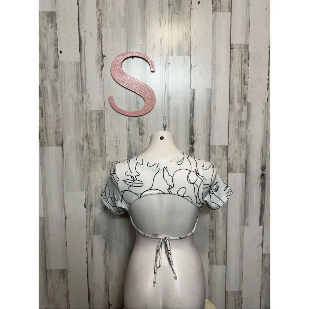 Crop top size S - Picture 3 of 6